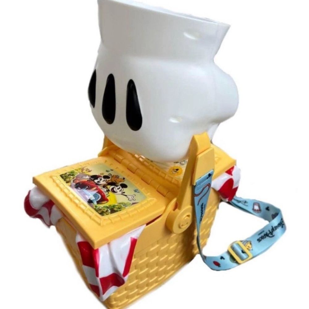 DISNEY Parks Mickey & Minnie's Runaway Railway Picnic Basket Popcorn Bucket